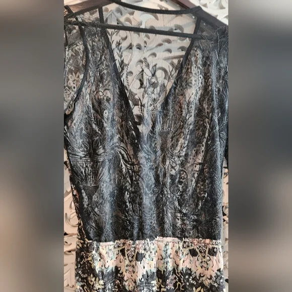 SKY YAMIR ROMPER BACK LACE V NECK WAIST STRAP LONG WING SLEEVES SIZE Medium - Picture 15 of 15